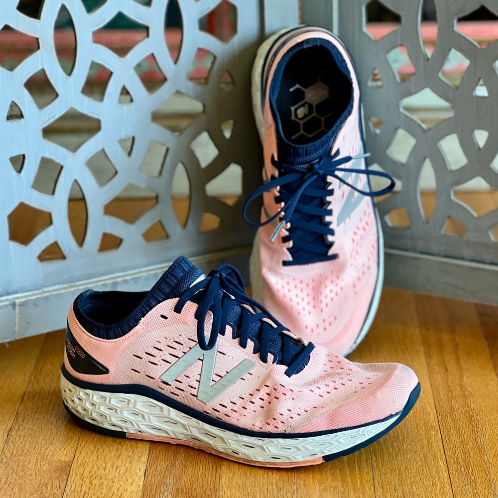 New Balance Women's Fresh Foam Vongo V4 Running Shoe Size 12 D